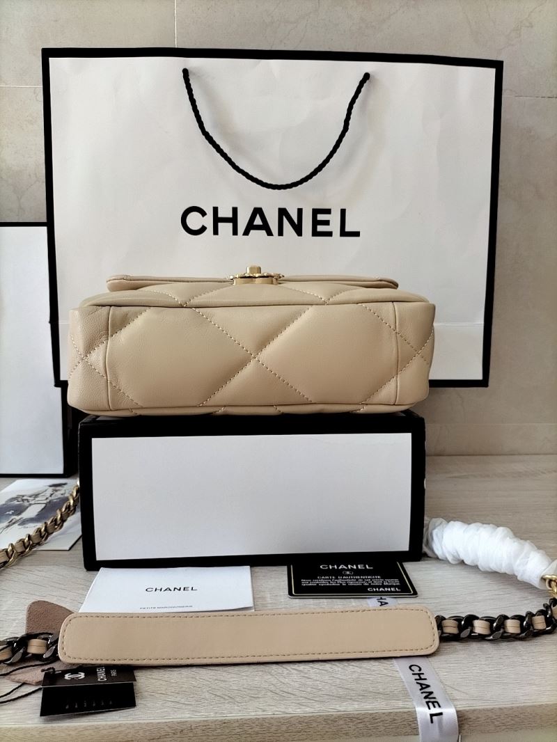 Chanel 19 Bags